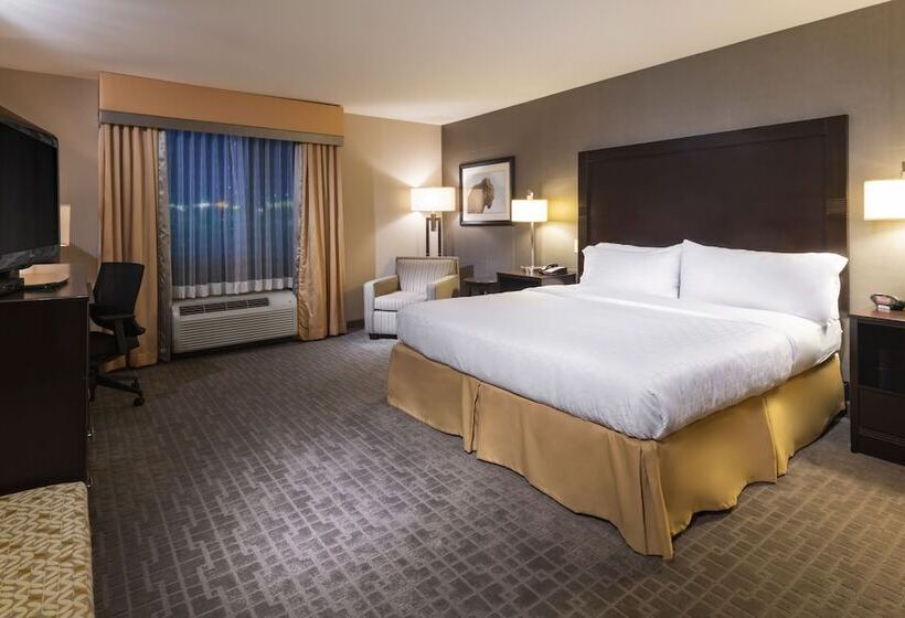 Номер Стандарт, Holiday Inn Express Hays, An Ihg