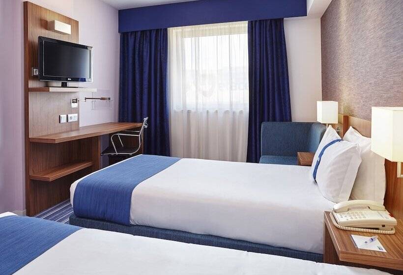 اتاق استاندارد, Holiday Inn Express Lisbon Alfragide, An Ihg