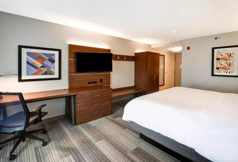 キングサイズベッドのスタンダードルーム, Holiday Inn Express & Suites Schererville, An Ihg