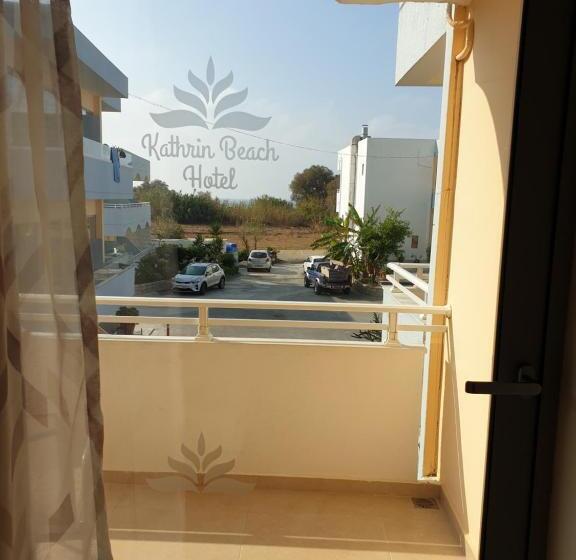 غرفة ديلوكس, Kathrin Beach