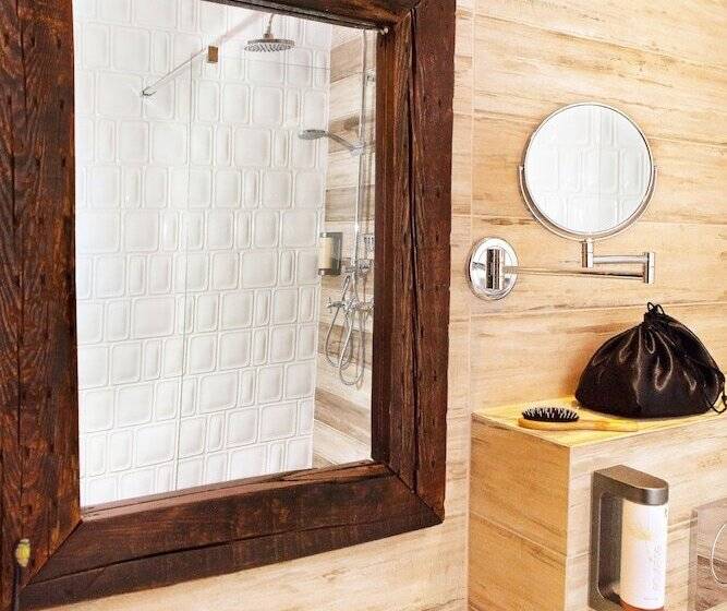 اتاق لوکس, Penzion Berg