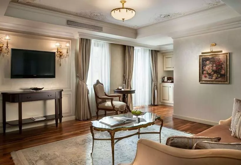 Suite with Views, Rixos Pera Istanbul