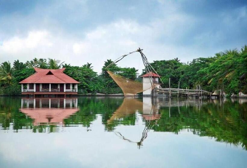 Hytte, Sterling Lake Palace Alleppey