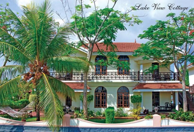 منزل غرفة نوم واحدة, Sterling Lake Palace Alleppey