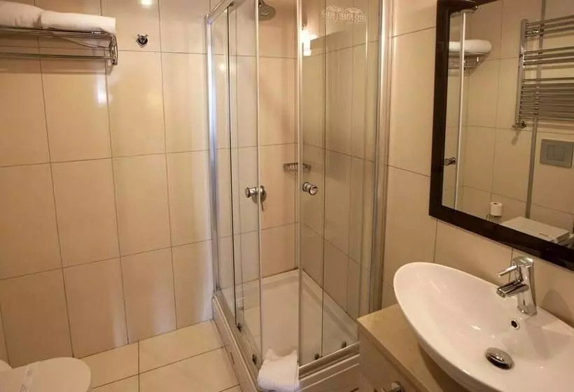 سوییت, Safir Hotel