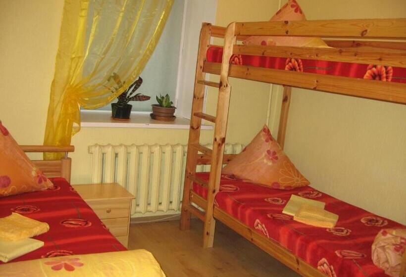 اتاق خانوادگی, Central Park Rooms