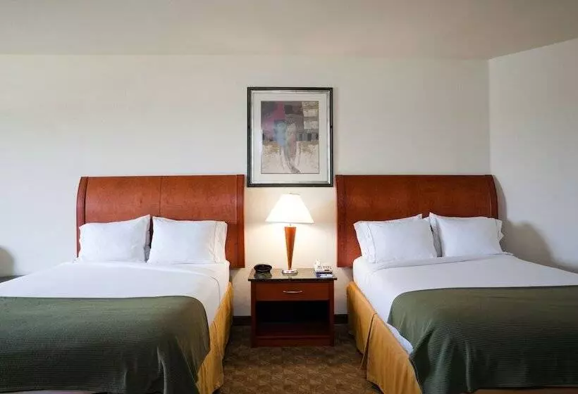 スイート, Holiday Inn Express Hotel And Suites Fairfield North, An Ihg