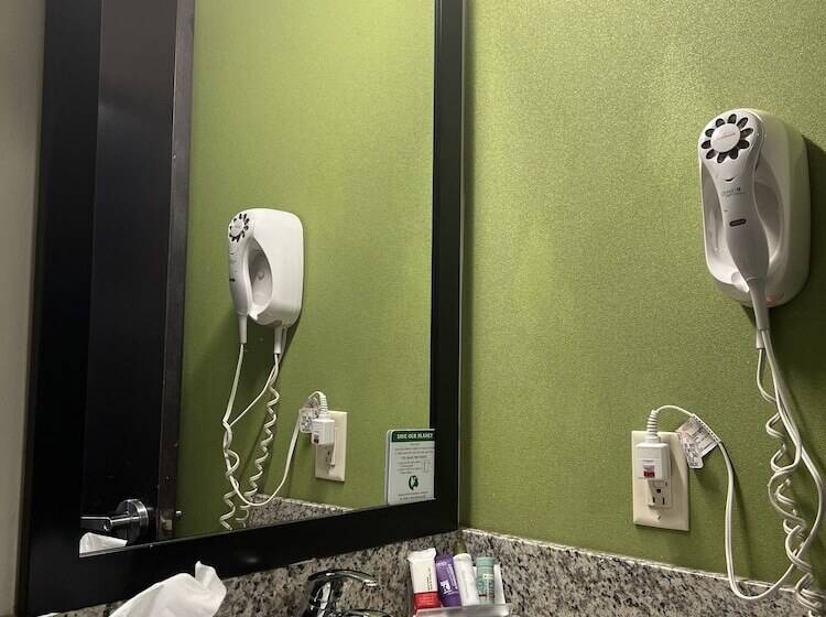 Номер Стандарт 2 Двуспальные Кровати, Cresthaven Inn Jfk