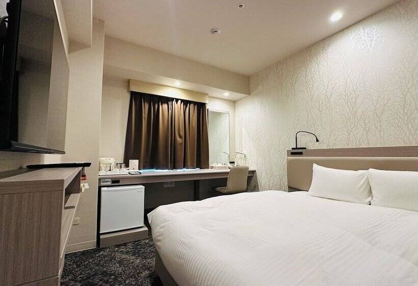 Camera Economy, Fukuracia Osaka Bay