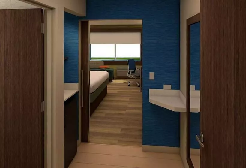 キングサイズベッドのスイートルーム, Holiday Inn Express Hotel & Suites Albany, An Ihg