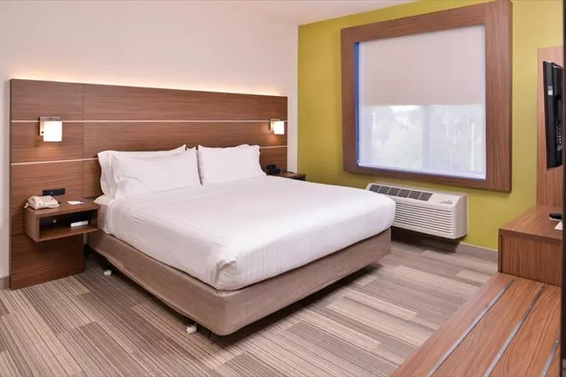 Standard-huone King-vuode, Holiday Inn Express Hotel & Suites Albany, An Ihg