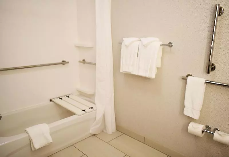 Standard-huone King-vuode, Holiday Inn Express Hotel & Suites Albany, An Ihg