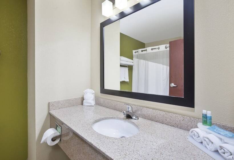 Люкс, Holiday Inn Express Hotel & Suites Circleville, An Ihg