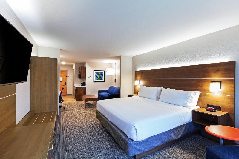 Номер Стандарт, Holiday Inn Express & Suites Tulsa S Broken Arrow Hwy 51 By Ihg