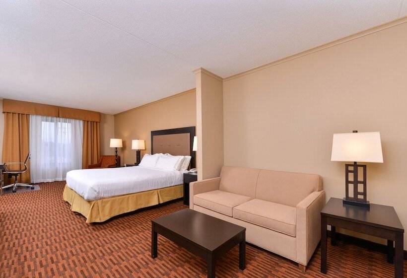 جناح, Holiday Inn Express Breezewood, An Ihg