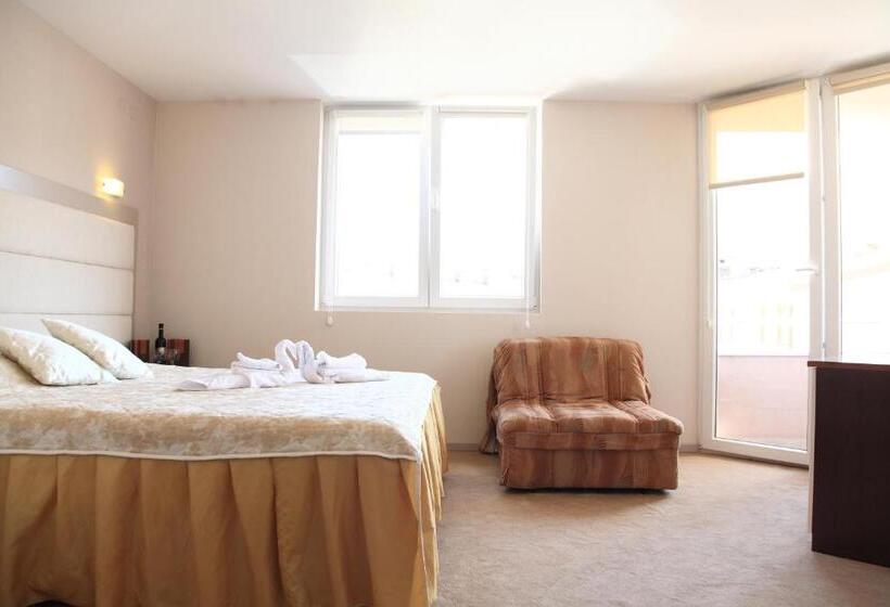 Chambre Standard Vue Lac, Lebed