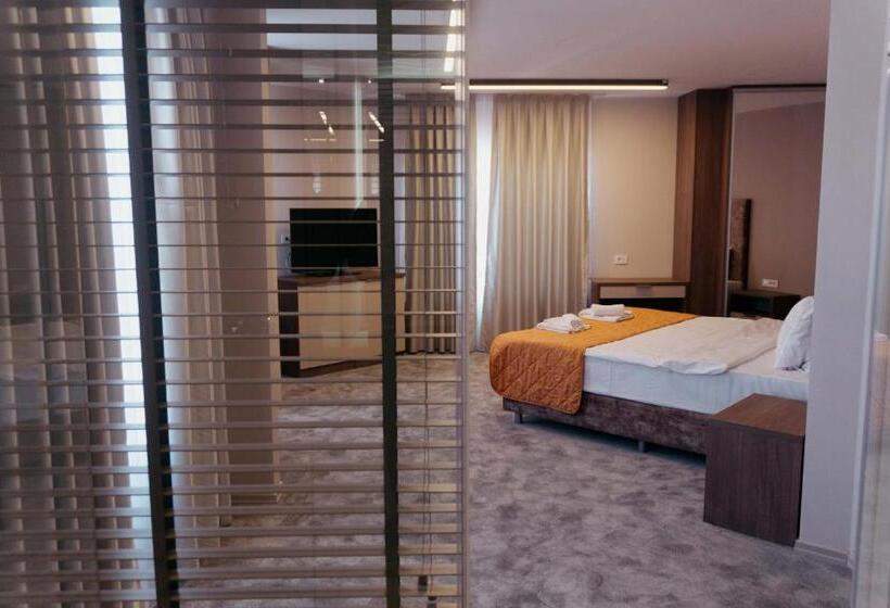 Suite Deluxe Lit King Size, Lebed