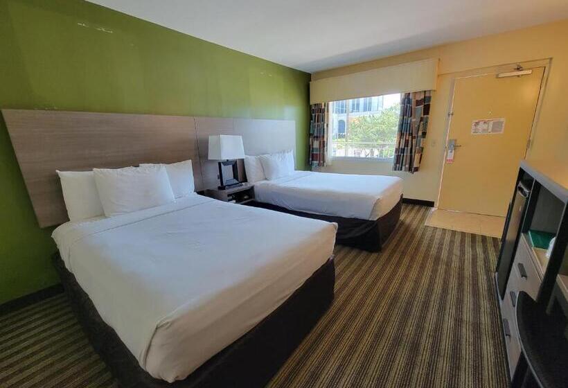 스탠다드 룸 더블 침대 2개, Quality Inn Flamingo