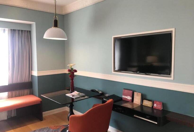 سوییت, Radisson Hotel Shimla