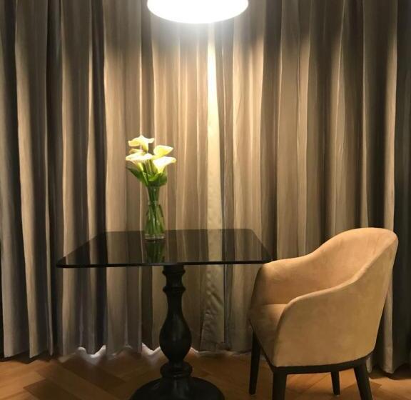 سوییت, Radisson Hotel Shimla