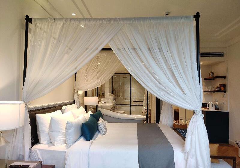 سوییت, Radisson Hotel Shimla