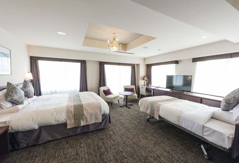 חדר דחוקס עם מיטת קינג, Sonia Otaru