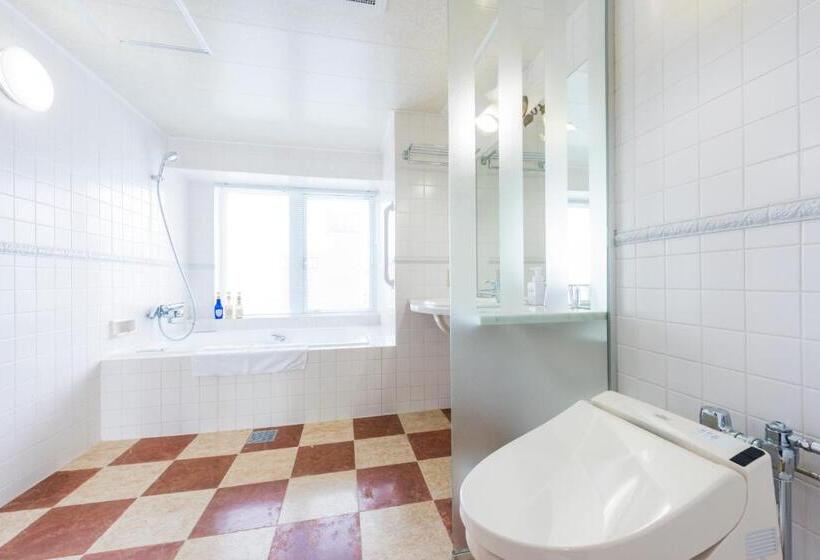 חדר דחוקס עם מיטת קינג, Sonia Otaru