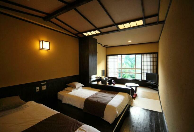 غرفة قياسية, Unzen Fukudaya