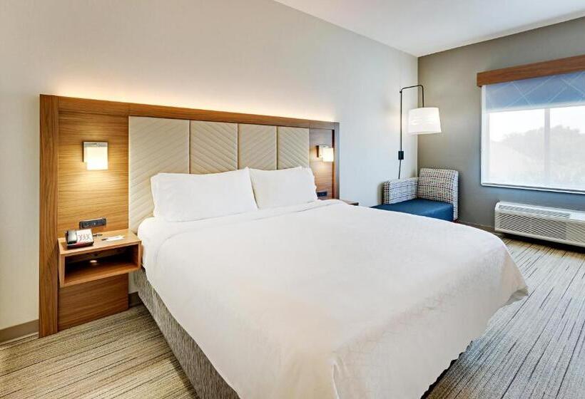 חדר סטנדרט עם מיטת קינג, Holiday Inn Express Hotel And Suites Weatherford, An Ihg