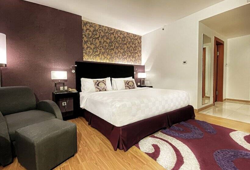 غرفة تنفيذية, Fugo Banjarmasin