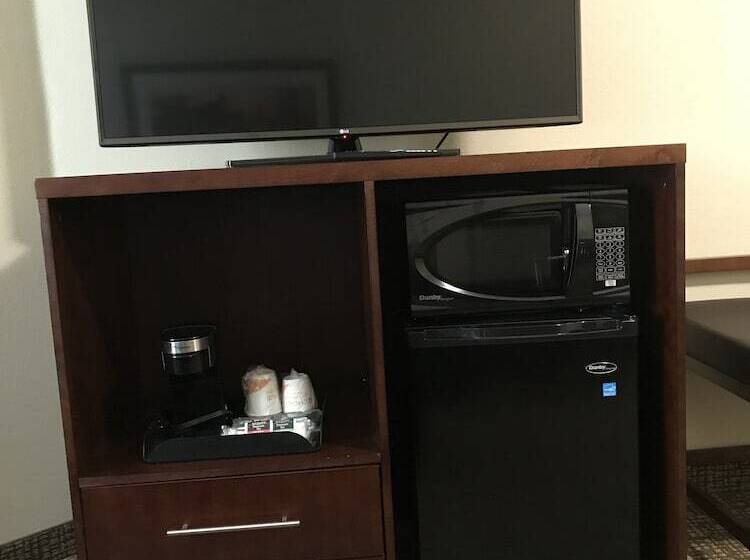 غرفة قياسية, Comfort Suites