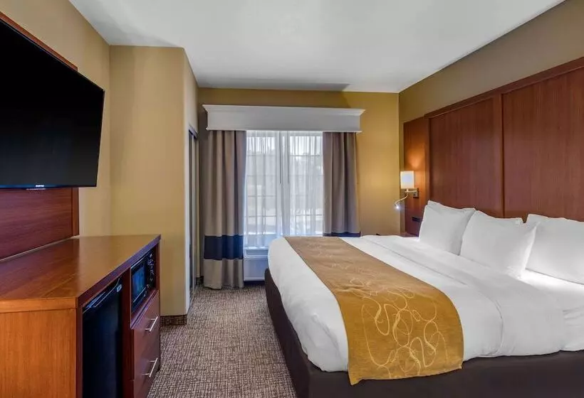 スイート, Comfort Suites Marshall