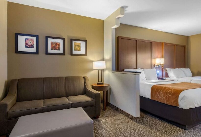 جناح, Comfort Suites Marshall