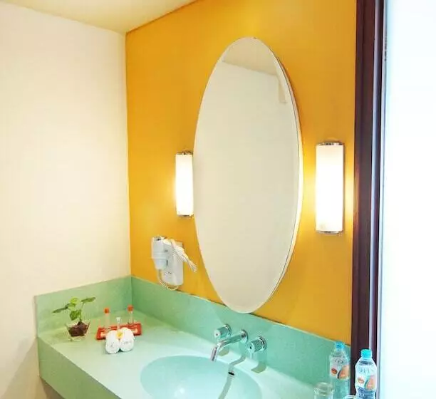 オーシャンビュースタンダードルーム, Harris Hotel Batam Center