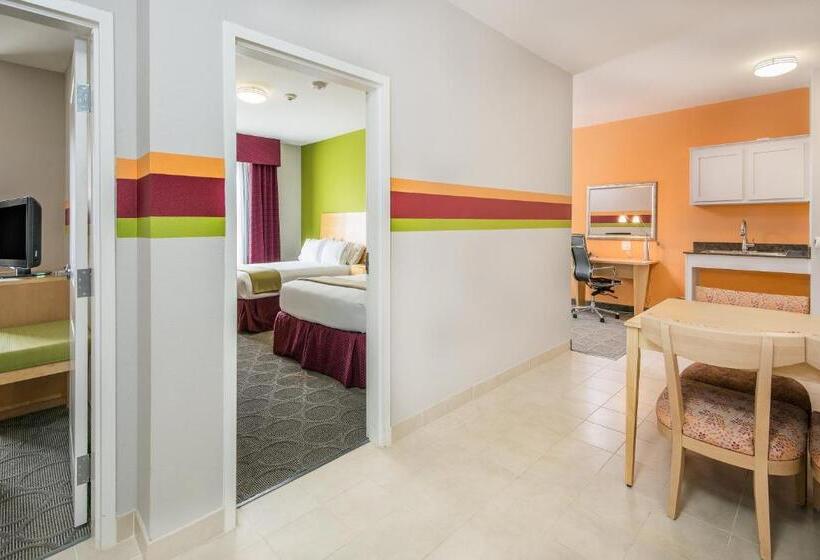 Люкс, Holiday Inn Express Hotel & Suites Clute Lake Jackson, An Ihg