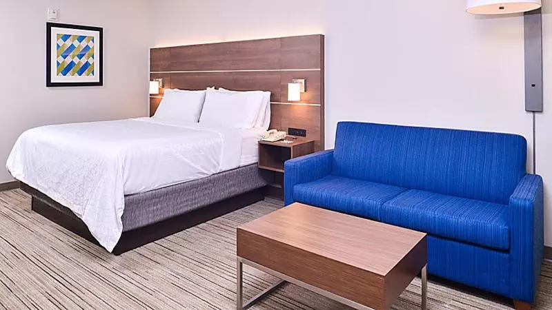 Sviitti King-vuode, Holiday Inn Express Hotel & Suites Mount Pleasant, An Ihg