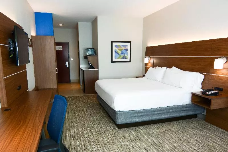 キングサイズベッドのスタンダードルーム, Holiday Inn Express Hotel & Suites New Boston, An Ihg