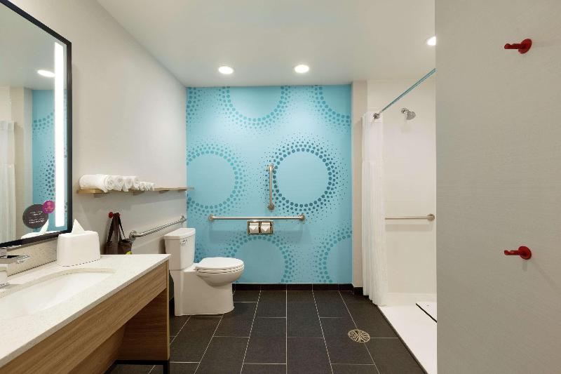 חדר סטנדרט עם מיטת קינג, Holiday Inn Express Hotel And Suites Weatherford, An Ihg