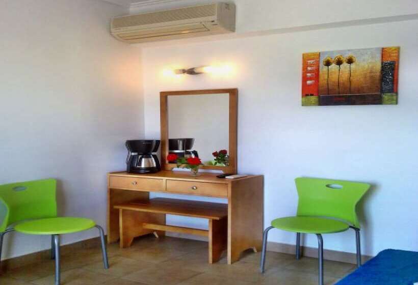 スタンダードトリプルルーム, Kos Bay