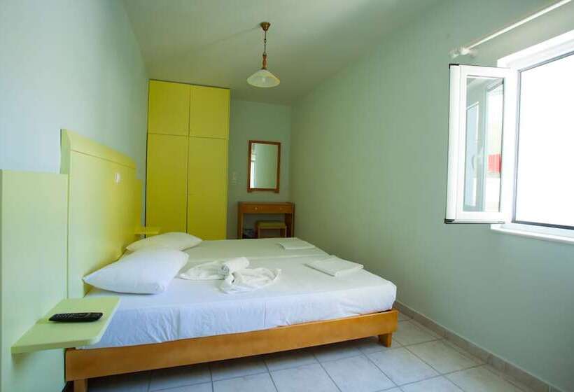 ファミリールーム, Kos Bay