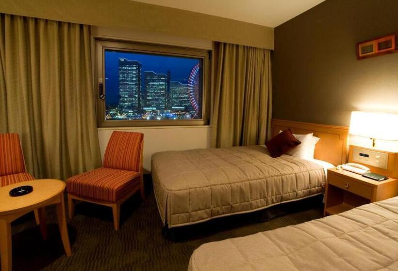 デラックスルーム, Navios Yokohama