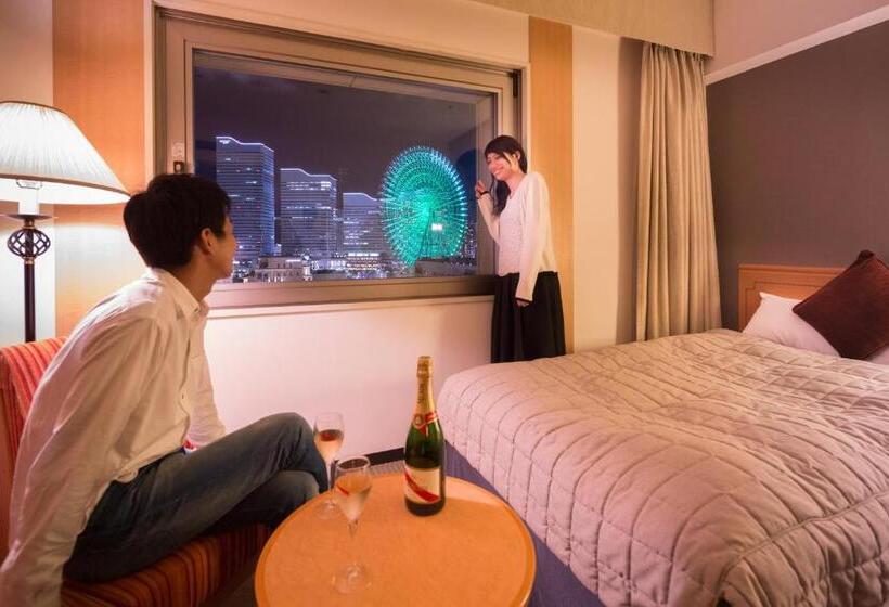 スタンダードルーム, Navios Yokohama