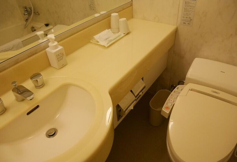 スタンダードルーム, Navios Yokohama