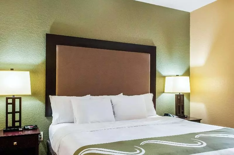 Sviitti King-vuode, Quality Inn & Suites Slidell