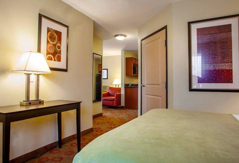 스위트, Suburban Studios Cedar Falls