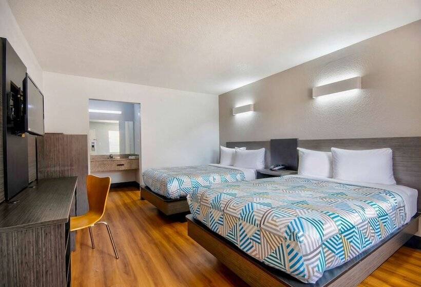 غرفه قياسيه سريرين مزدوجين, Motel 6sulphur, La