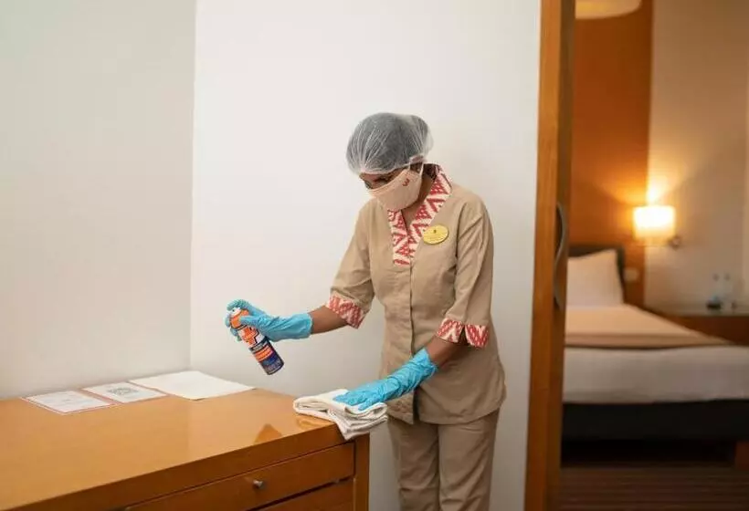 デラックススイート, Welcomhotel By Itc Hotels, Devee Grand Bay, Visakhapatnam