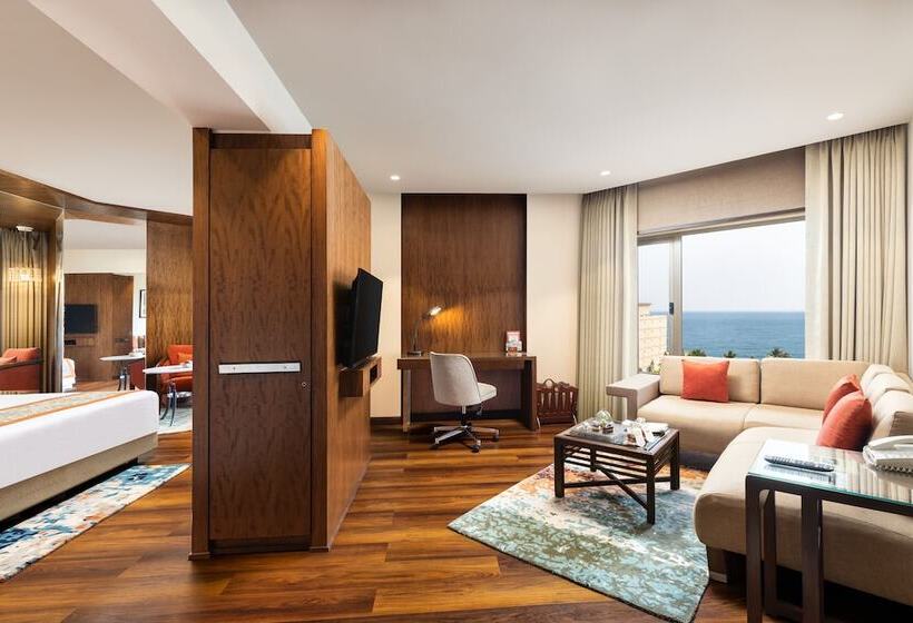 Люкс Повышенной Комфортности, Welcomhotel By Itc Hotels, Devee Grand Bay, Visakhapatnam