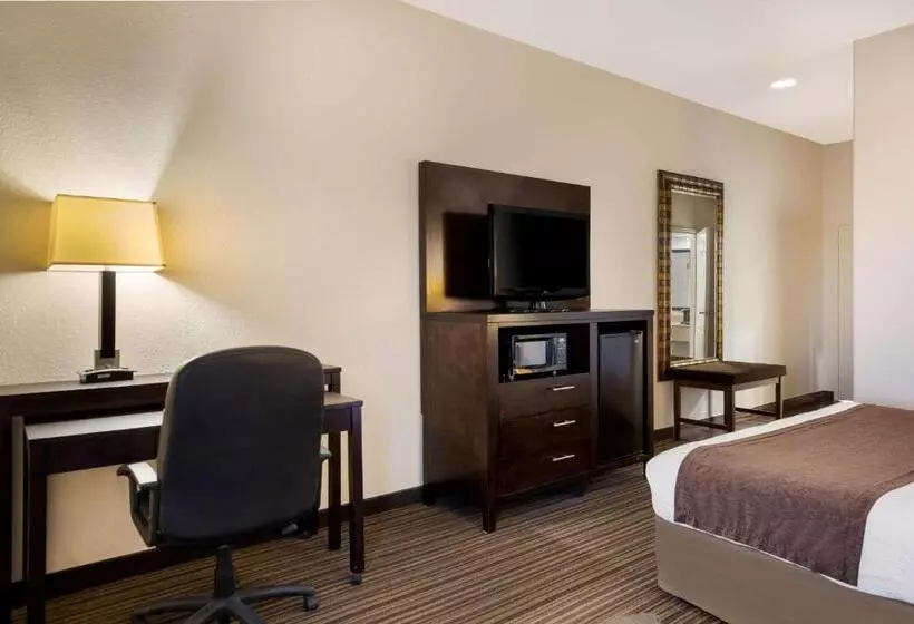 キングサイズベッドのスタンダードルーム, Best Western Houma Inn
