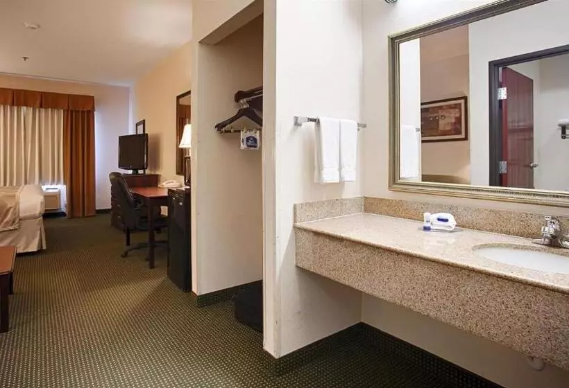 身障者適用キングサイズベッドルーム, Best Western Jacksonville Inn